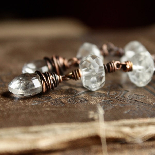 la LUZ // crystal quartz earrings