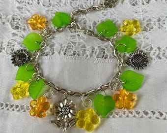 Sunflower Bead and Charm Retro Look Bracelet