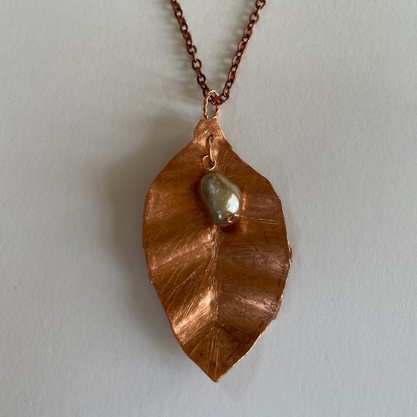 Hammered Copper Leaf Pendant, Leaf Pendant, Copper Leaf Pendant