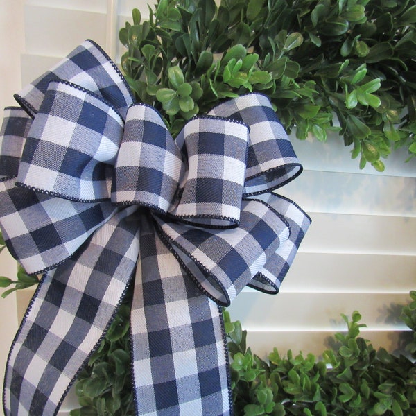 Navy blue and white Wreath bow, bow for wreath,  matte satin/taffeta finish wire edged ribbon, lantern bow, floral bow, gift or package bow,