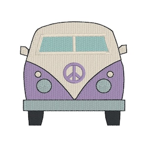 Könnte beinhalten: Lilafarbener und weißer Vintage-Van mit einem Peace-Zeichen auf der Front. Der Van hat eine hellblaue Windschutzscheibe und runde Scheinwerfer.