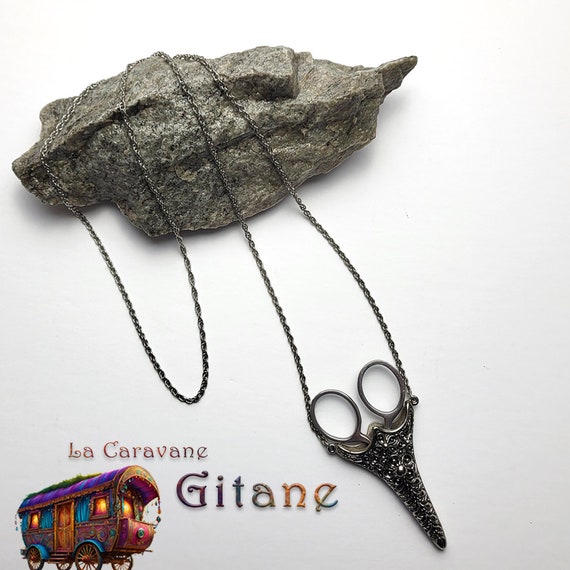 Scissor Case Necklace