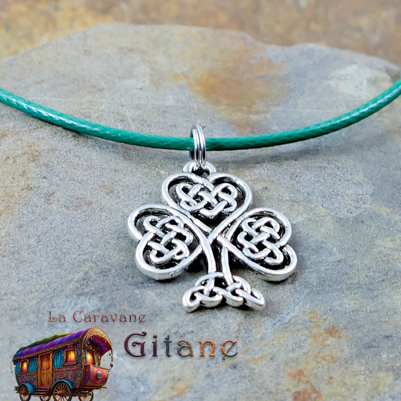 Green leaf necklace and Celtic clover pendant image 3