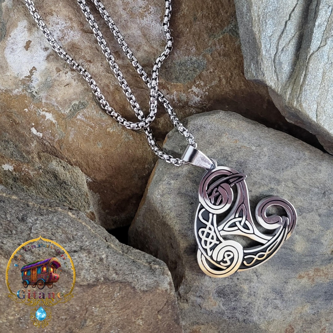 Collana Uomo Donna Con Nodo Celtico Triskele E Luna | Ciondolo In Acciaio Inossidabile 3,2x3,5 Cm | Gioiello Wiccan Irlandese