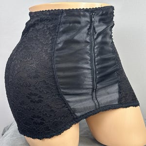 Vintage Subtract Satin Lace Panty Girdle Skirt Shaper 7850 Size 30 L Zipper