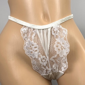 Vintage Frederick&#39;s of Hollywood String Bikini Thong Panty One Size Union USA