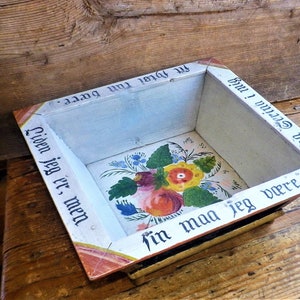 Norwegian Antique "Os folk art " Folk Decor Biscuit Square Bowl Handmade in Norway Scandinavian Farm Collectibles Unique Gift