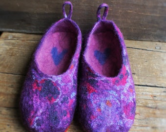 Eco Norwegian Sheep Wool Felted Floral Slippers Handcrafted in Norway One-of-a-kind Cottagecore Rustic Scandinavian Hygge Gift Free Shipping