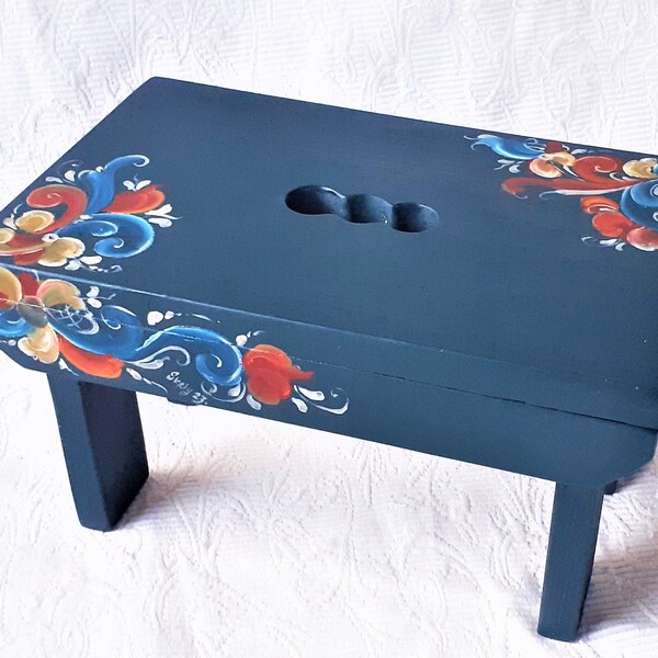 Scandinavian Stool Handpainted Norwegian Folk Art Rosemaling One-of-a-kind Nordic Housewarming Cottagecore Gift Free Shipping from Norway