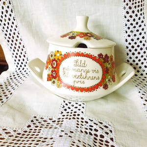 Turi design Norway Figgio CERAMIC Bowl with lid shipping from Norway