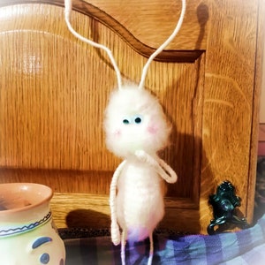 Cute fluffy roach-crochet pattern-Instant download-PDF file