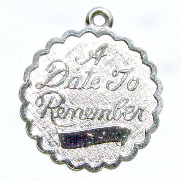 A Date to Remember Charm - Vintage Sterling Anniversary or Birthday Charm Ready to be Engraved - Sterling by La Mode