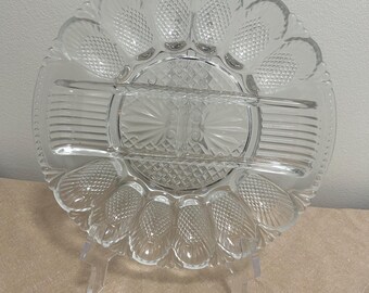 MCM Vintage L. E. Smith Clear Glass Deviled Eggs Plate / Heritage Pattern / Oysters
