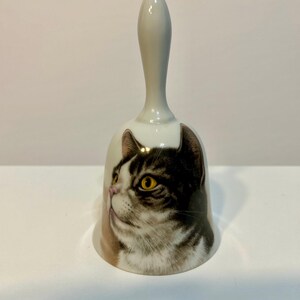 Vintage Porcelain Unlimited USA Cat Kitty Bell White Stands Approx 6 inches