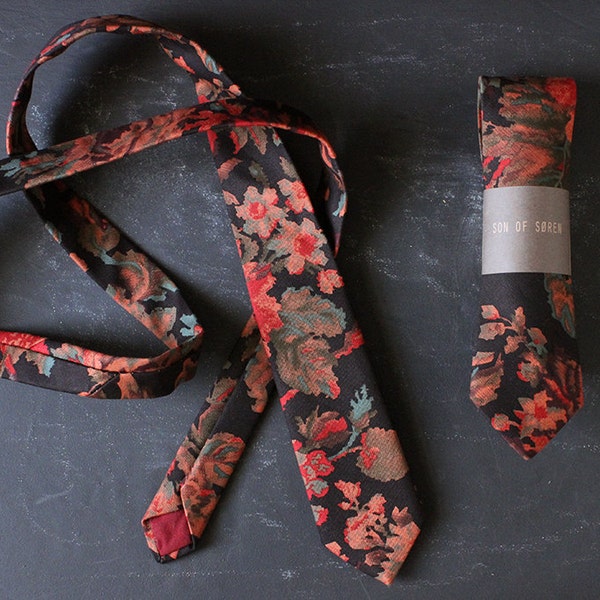 Handmade Botanical Necktie.