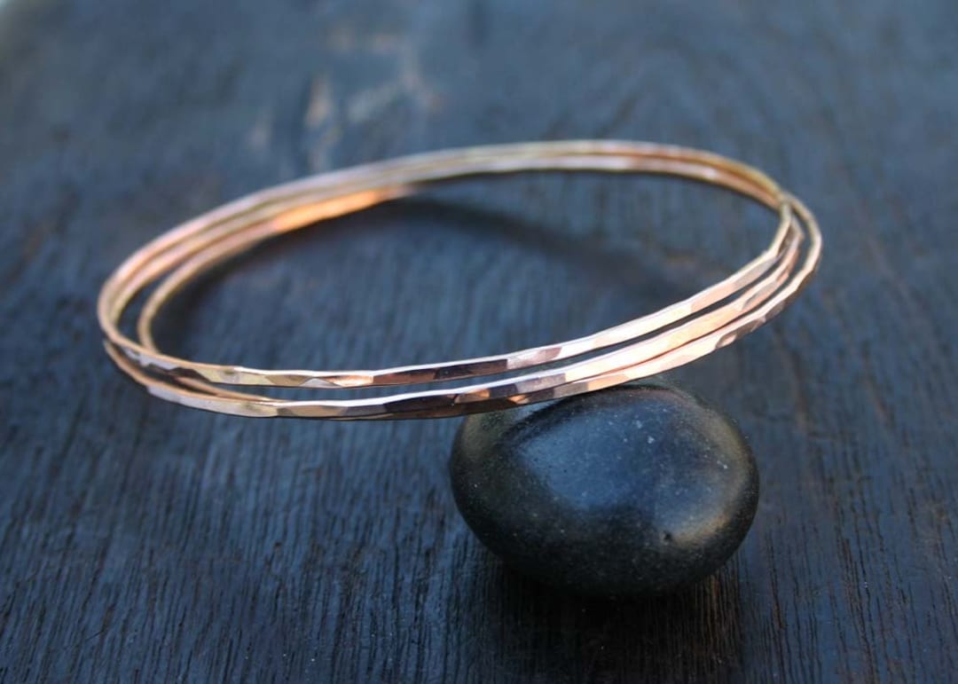 Hammered rose gold bangle outlet