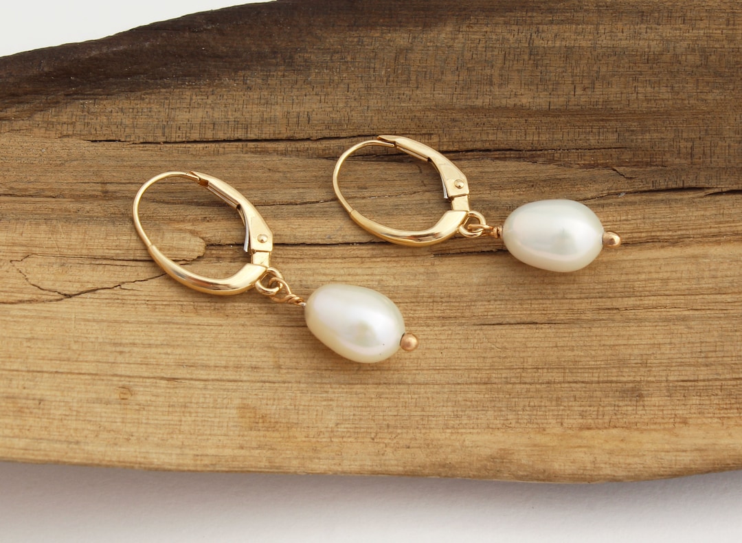 14k Solid Gold Pearl Earrings. Gold Pearl Drop Earrings. Gold Pearl