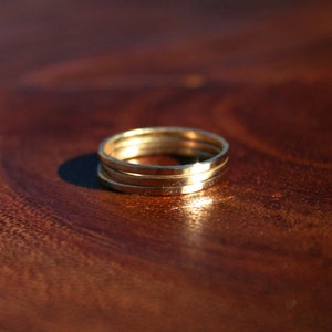 Womens wedding band 14k minimalist rings