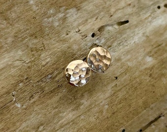 Hammered 14k Solid Gold Stud Earrings. 6mm Gold Studs. Round Gold Stud Earrings. Recycled Gold Jewelry