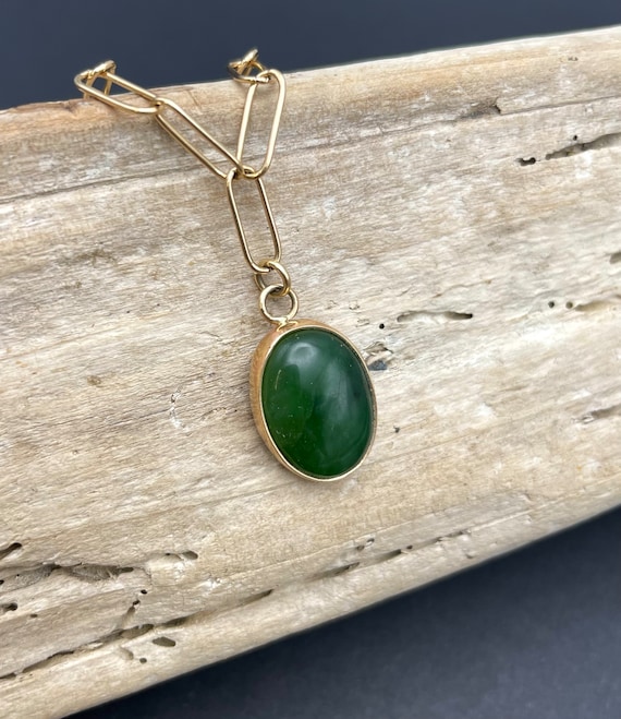 14k Solid Gold Jade Pendant Necklace. Green Nephrite Jade in a 14k