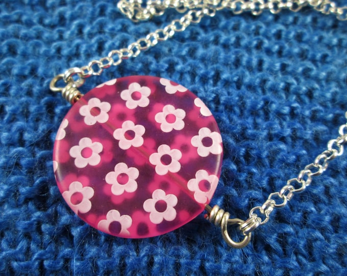 Spinner Pendant Necklace - Pink Flowers - Long Chain