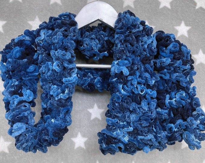 Brain Scarf | Navy Blue