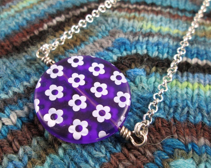 Spinner Pendant Necklace | Purple Flowers | Long Chain