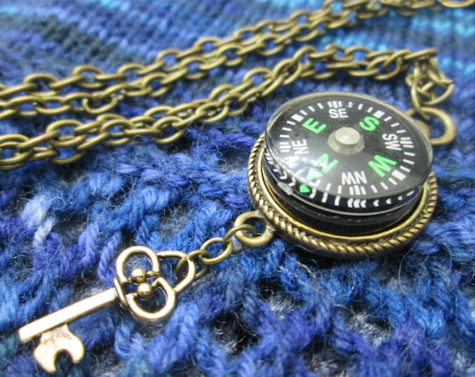 Steampunk Compass Necklace - Green Compass with Key