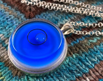 Spirit Level Necklace - Blue - Stim Toy - Large