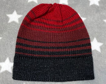 Knit Gradient Hat - Black to Red - Ombre Fade Stripes - Slightly Slouchy Beanie - Acrylic