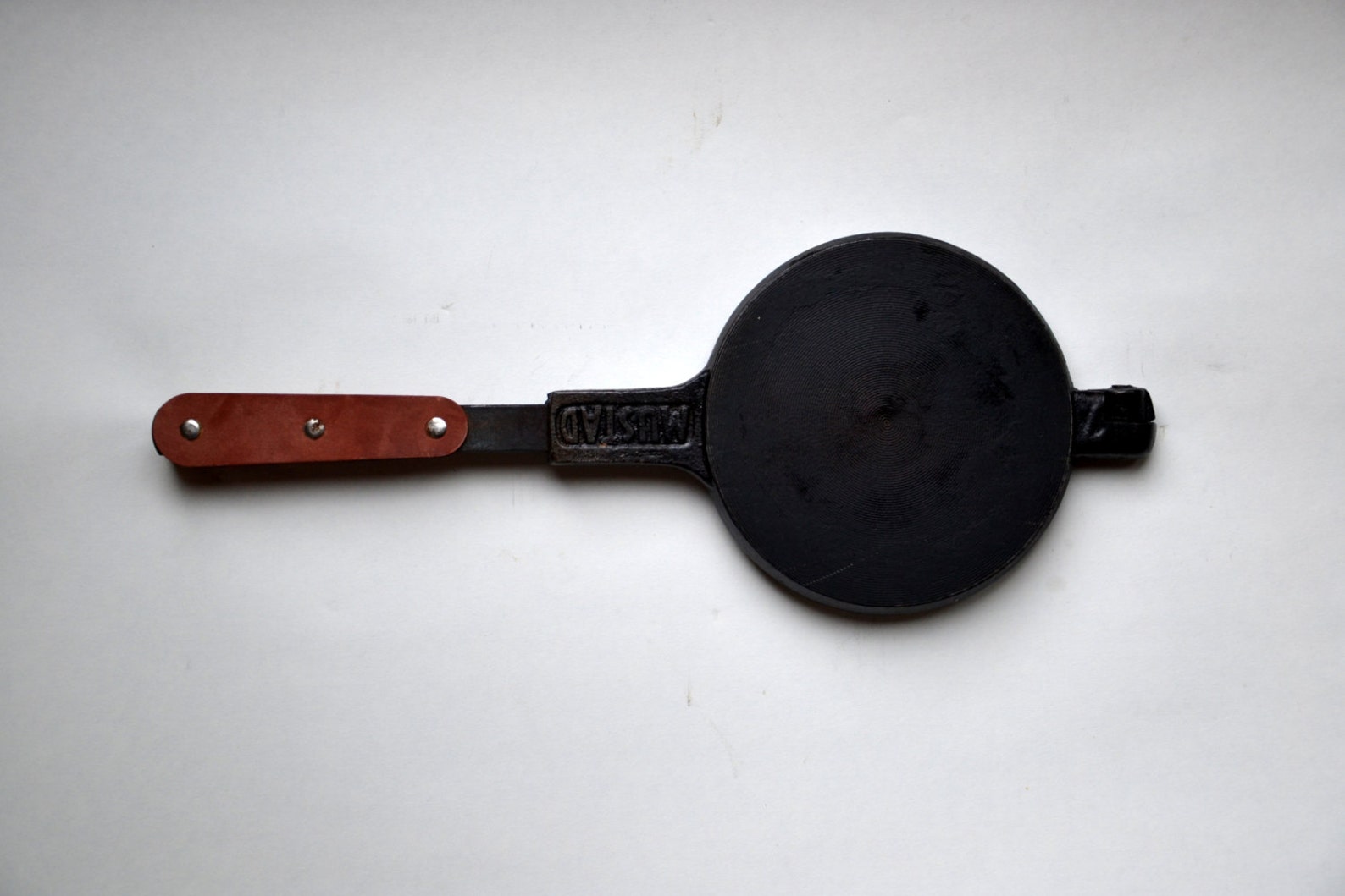 Vintage waffle maker Norwegian krumkake iron Pizzelle press Etsy