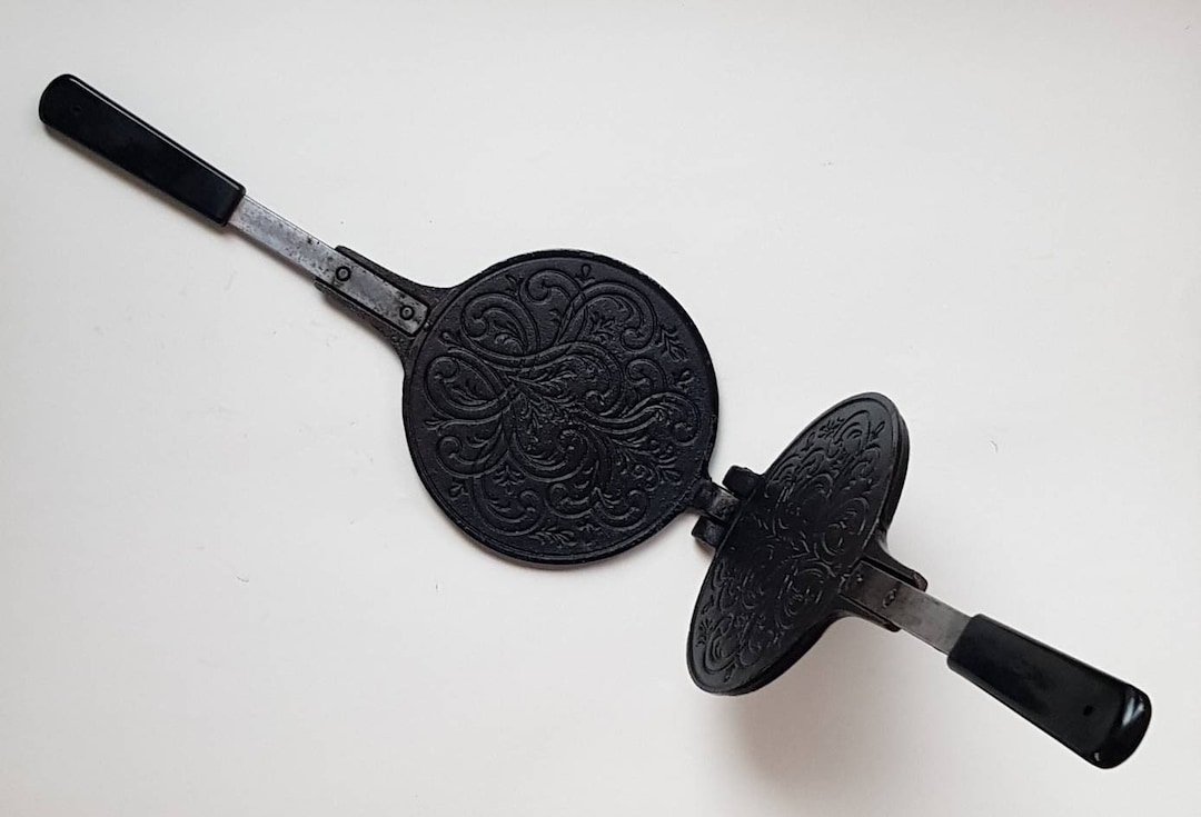 Vintage Waffle Maker Norwegian Krumkake Iron Pizzelle Press Etsy