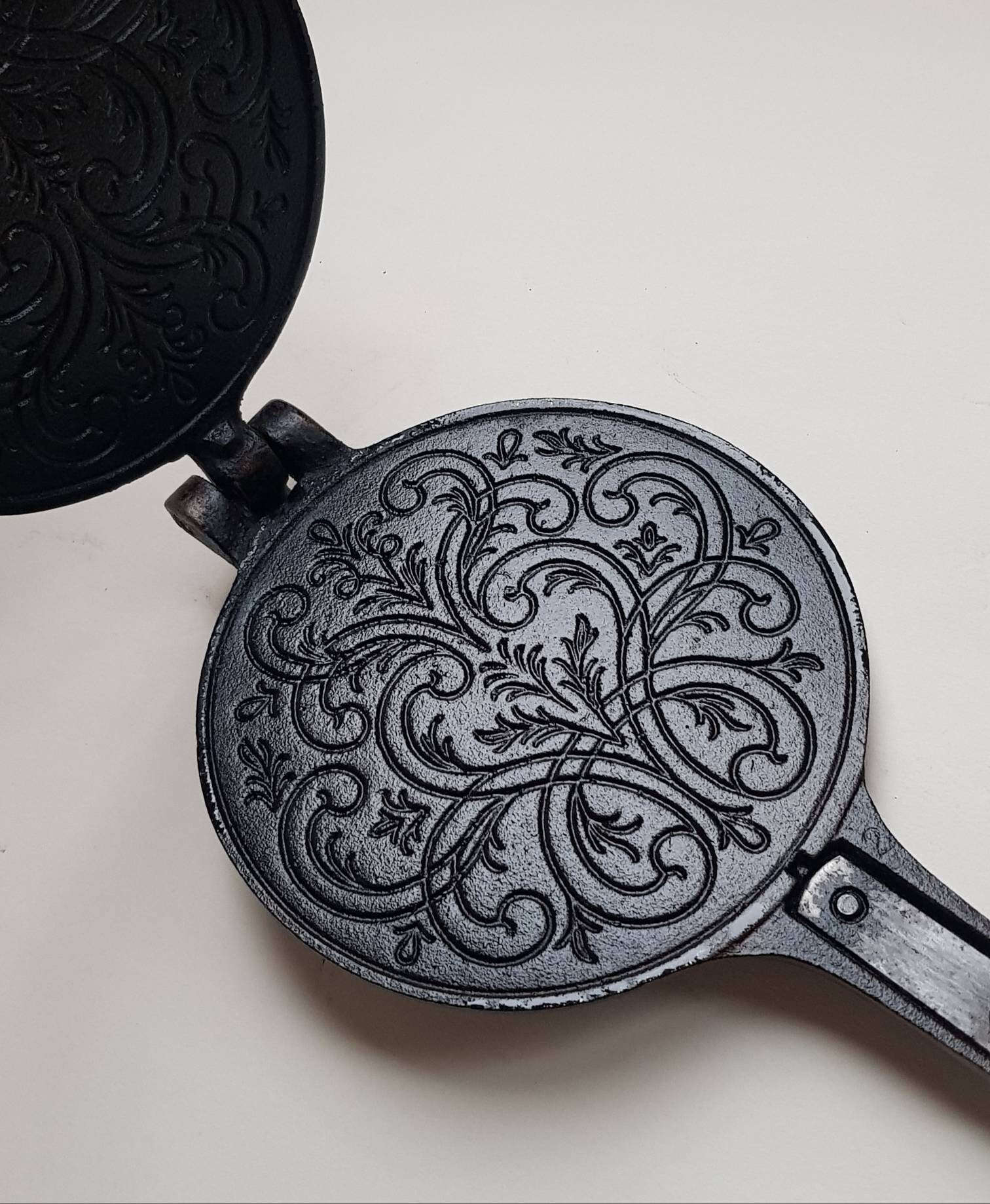 Vintage Waffle Maker Norwegian Krumkake Iron Pizzelle Press Etsy