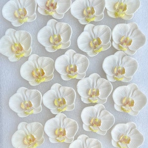 Fondant Orchids - Qty 4