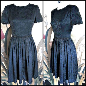 60s brocade dress / fits S / Vintage Black Brocade Dress / 1960s Black Cocktail Dress / Breakfast at Tiffanys Cocktail Dress
