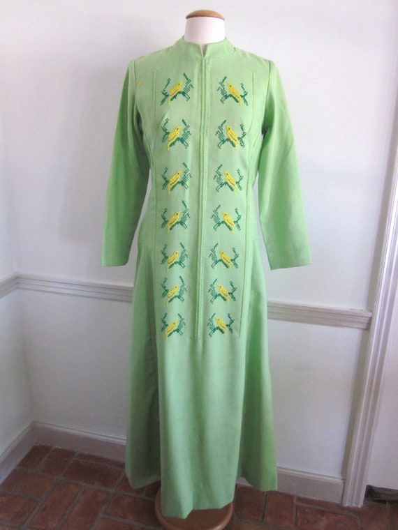 Embroidered Caftan / Vintage Caftan / Bird Embroi… - image 3