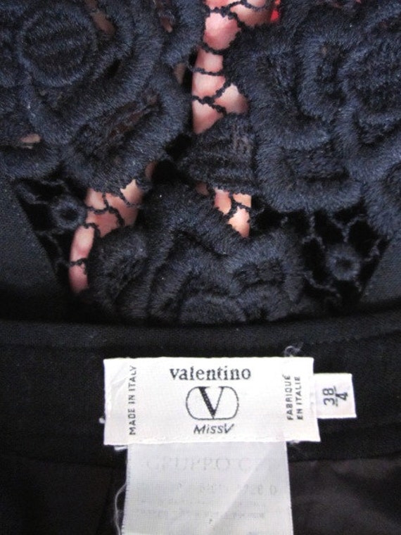 VALENTINO Vintage Skirt // Black Lace on Crepe //… - image 9