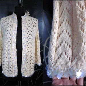 Hand knit 50s Cardigan / fits S-M / Vintage 50s paillette sweater / 50s paillette Cardigan / 50s Hand nit sweater image 1