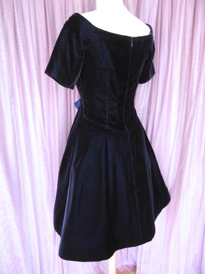 Scaasi Dress / vintage Scaasi dress / Scaasi velvet dress / vintage blue velvet dress / fits S / Blue velvet dress / Scaasi Boutique Dress image 7