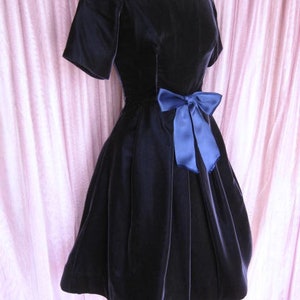 Scaasi Dress / vintage Scaasi dress / Scaasi velvet dress / vintage blue velvet dress / fits S / Blue velvet dress / Scaasi Boutique Dress image 5