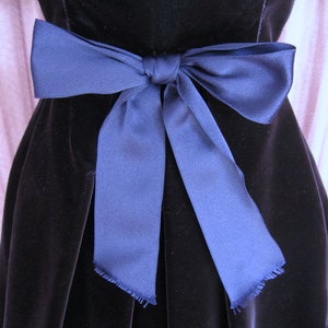Vintage Scaasi Blue Velvet Dress: Couture Boutique, Fits S/M bild 8