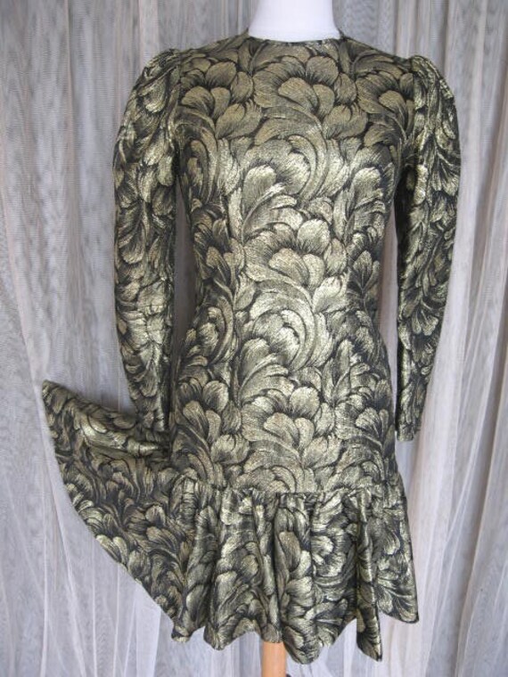 Vintage gold brocade dress / fits S / 80s gold dr… - image 4