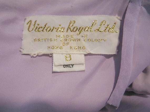 Victoria Royal Gown / Vintage Lavender Gown / Sil… - image 9