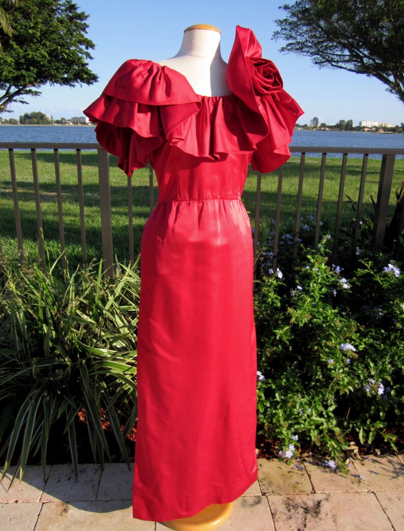 WILLIAM PEARSON Vintage 60s 1960s Gown Dress / Portrait Ruffle Rose neckline / fits M image 2