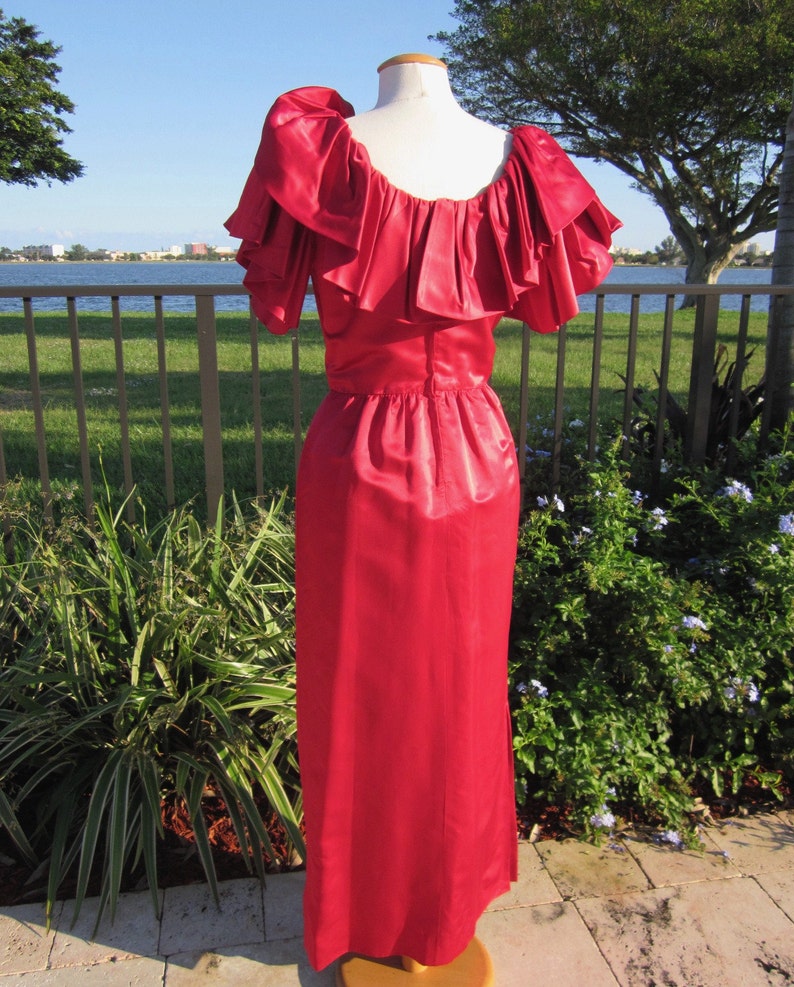 WILLIAM PEARSON Vintage 60s 1960s Gown Dress / Portrait Ruffle Rose neckline / fits M image 4