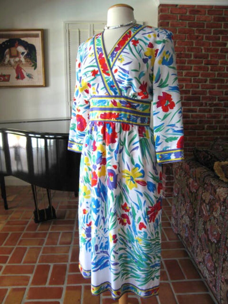 70s Floral Dress / Matti of Lynne by PinaLo Voi / Border Print Dress / fits M image 2