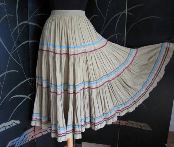 Vintage 60s Skirt / Colorful Rick Rack Trimmed Ti… - image 2
