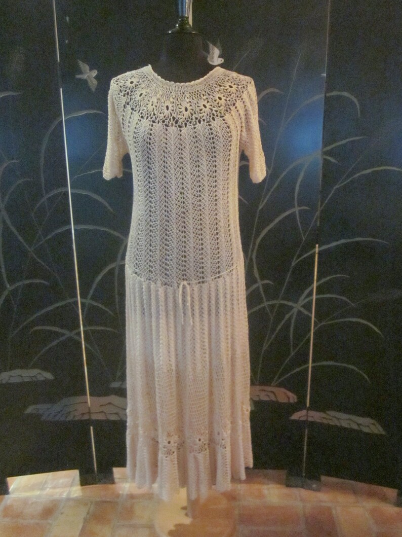 70s Crochet Dress / Vintage Crochet Dress / fits S-L / Ivory Crochet Dress / Bridal Crochet Dress / 70s Silky Crochet Dress image 4