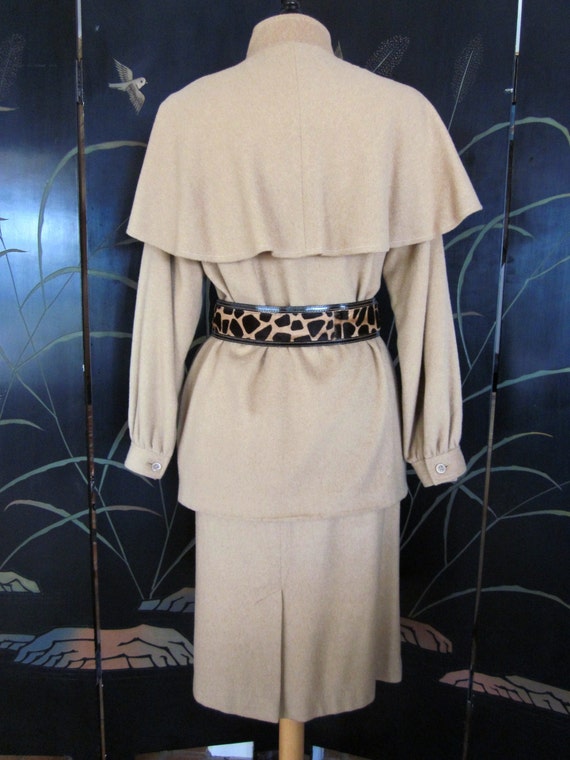 CAMEL HAIR suit // fits S-M // skirt jacket cape … - image 3