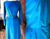 1950s Turquoise Velvet Dress: Vintage Velveteen, Fits M